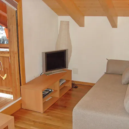 Chalet Luxury Chalet On Sunny Hillside In