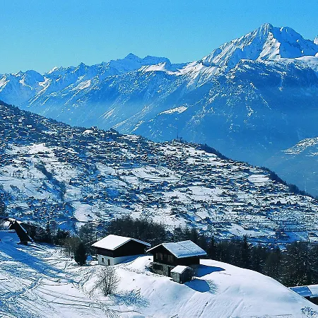Luxury Chalet On Sunny Hillside In *